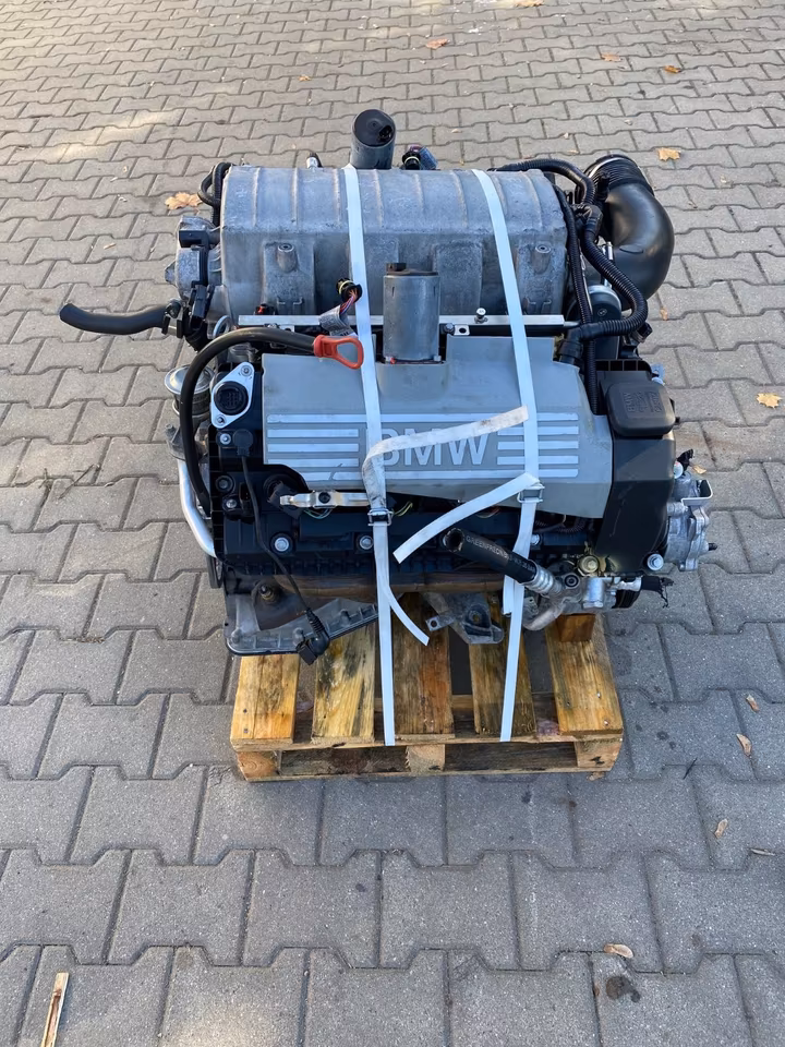BMW 4.4i N62B44A BMW 7 E65 E66 X5 E53 5 E60