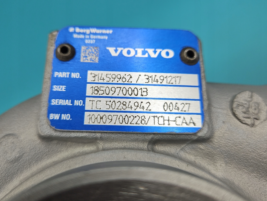 Überholter Turbolader VOLVO V40 II 12- TWIN TURBO 2.0 D4