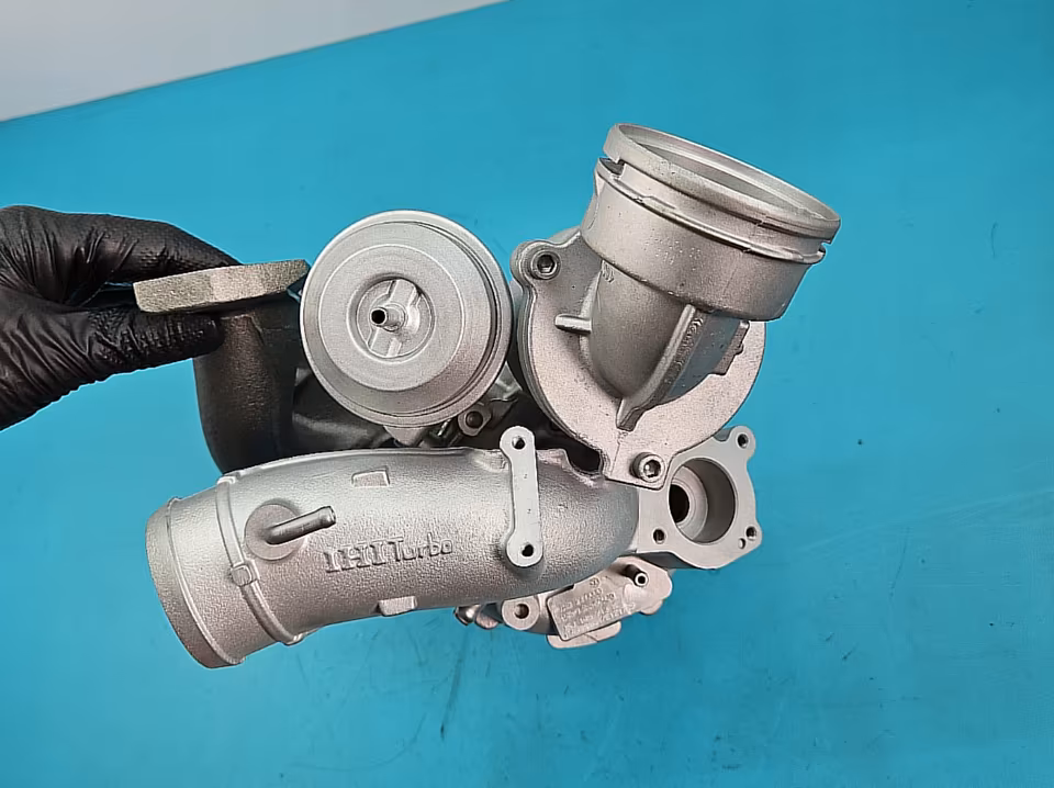 Überholter Turbolader VW PASSAT B7 06J145713K 2.0 TSI