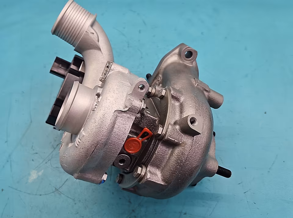 Überholter Turbolader HYUNDAI TUCSON III 15-20 2.0 CRDI