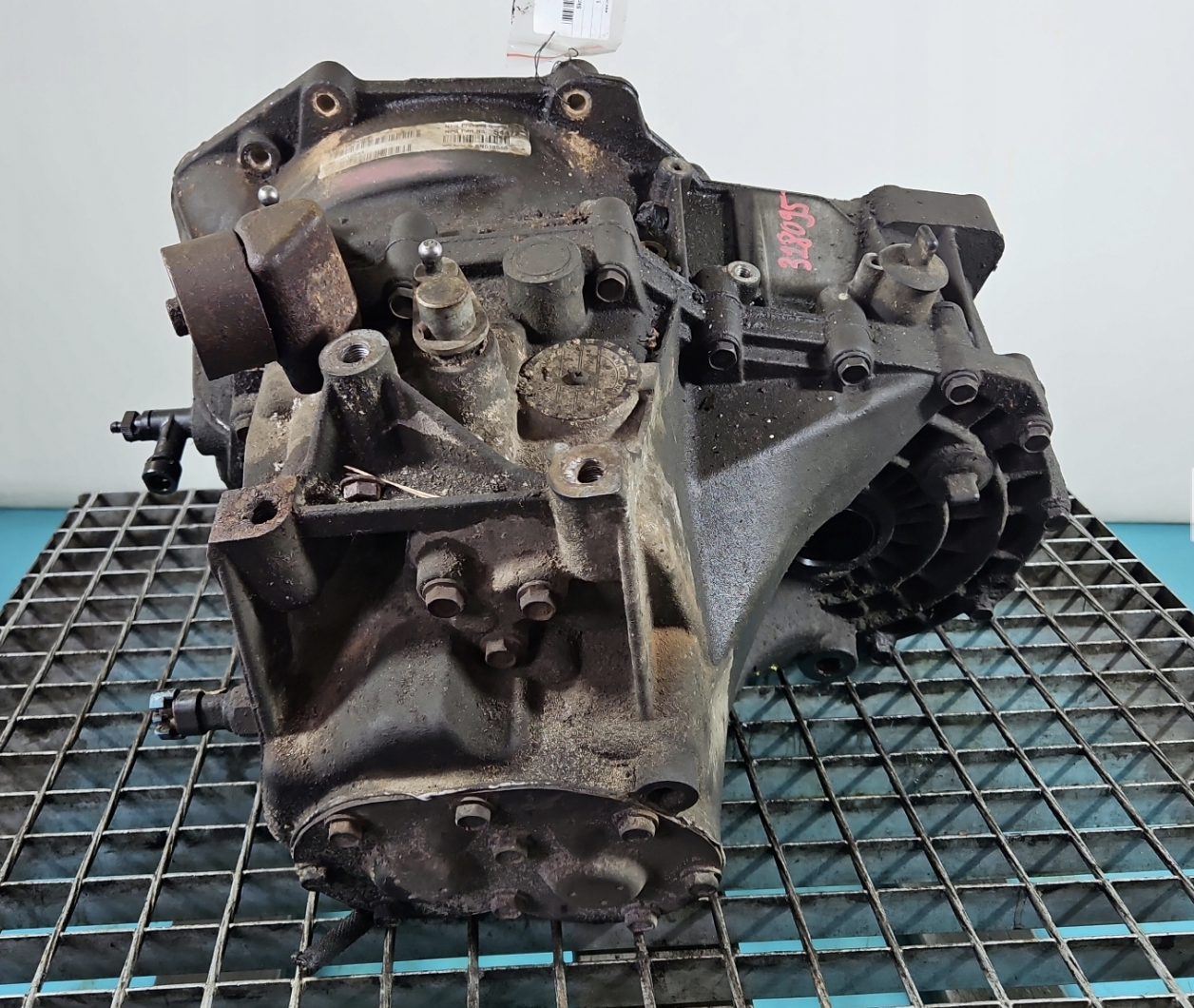 Getriebe P05106123AA DODGE CALIBER 1.8 B 16V
