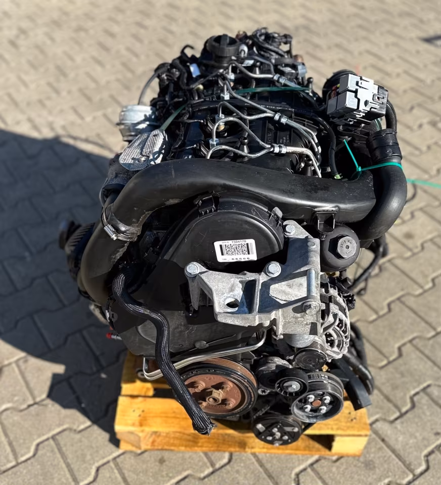 VOLVO 2.4 D4 D5244T12 V60 V70 XC60 XC70