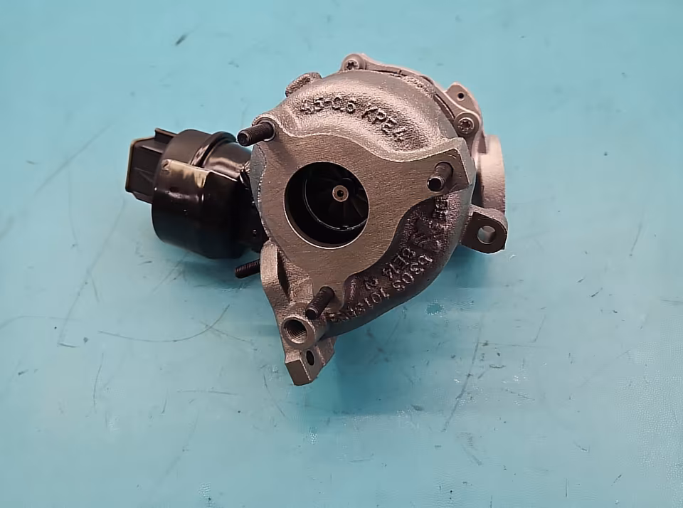 Überholter Turbolader AUDI A4 B8 03L145702H 2.0 TDI (CAGA)