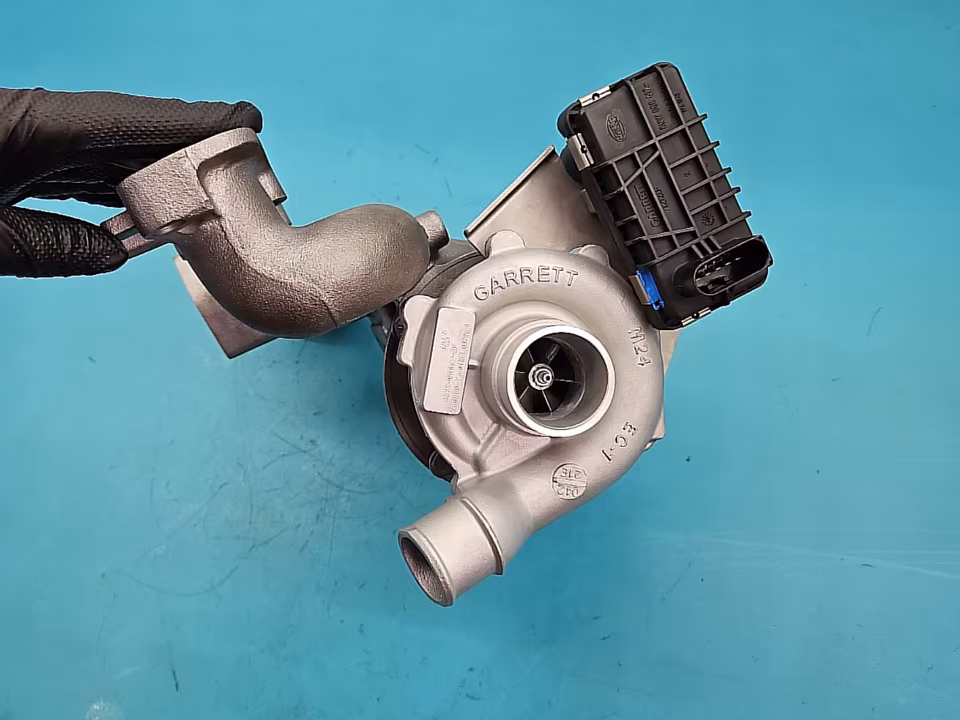 Überholter Turbolader FORD MONDEO MK3 4S7Q-6K682-EF 2.0