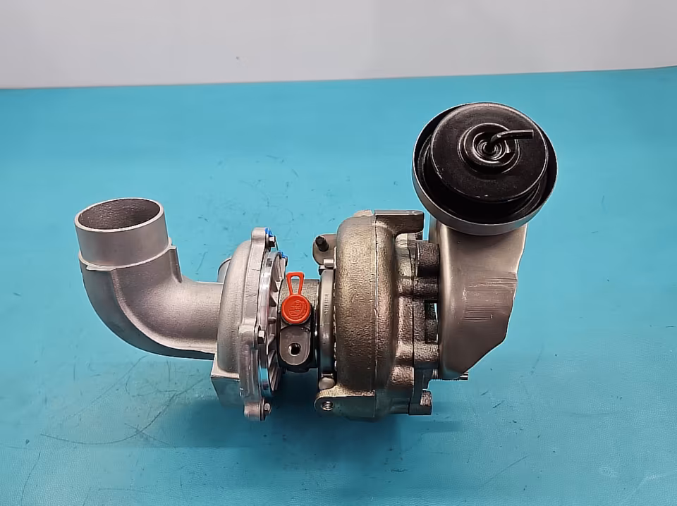 Überholter Turbolader TOYOTA AVENSIS II T25 17201-0R041