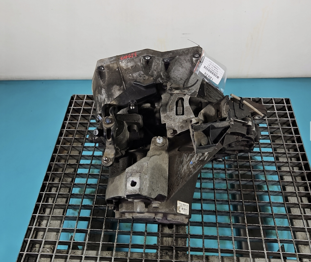 Getriebe CV6R 7002 GD P1285228 CV6R-7002-GD VOLVO V40 II 1.6