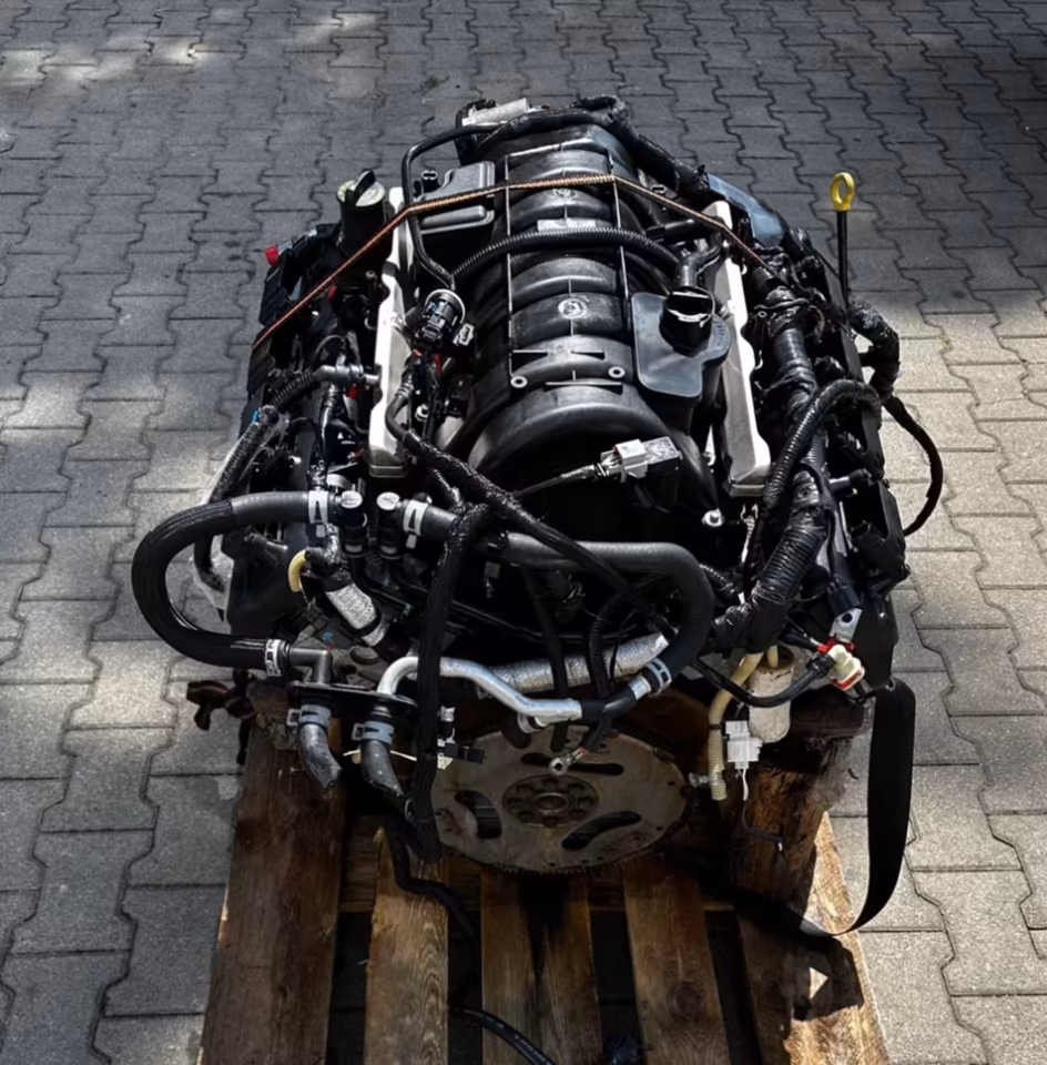 JEEP 6.4 SRT HEMI Jeep Dodge Chrysler