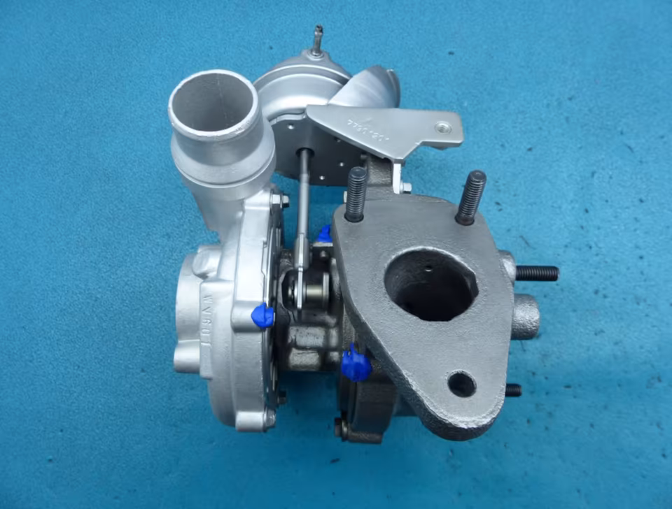 Überholter Turbolader RENAULT SCENIC III 785437-2 2.0 DCI
