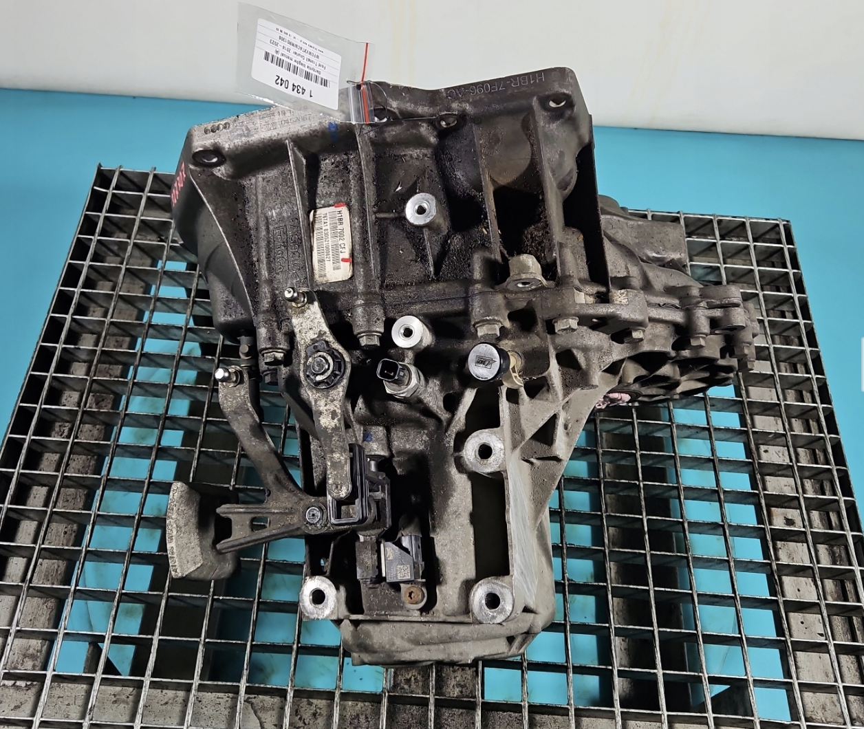 Getriebe H1BR7002CFJ FORD TRANSIT COURIER 1.5 TDCI