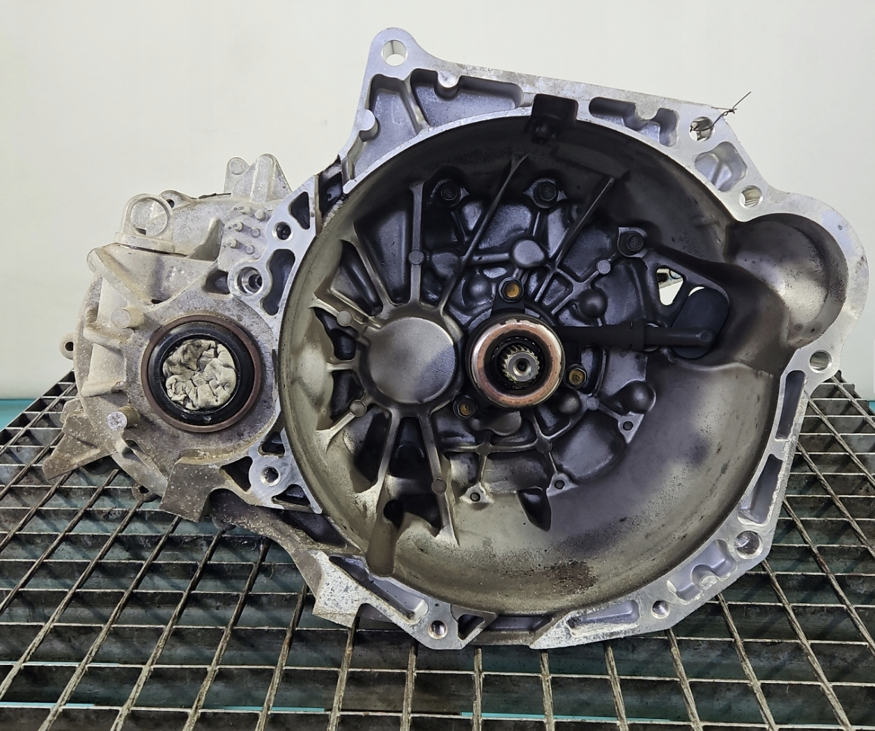 Getriebe HYUNDAI ELANTRA VII 1.6 ZE41NU