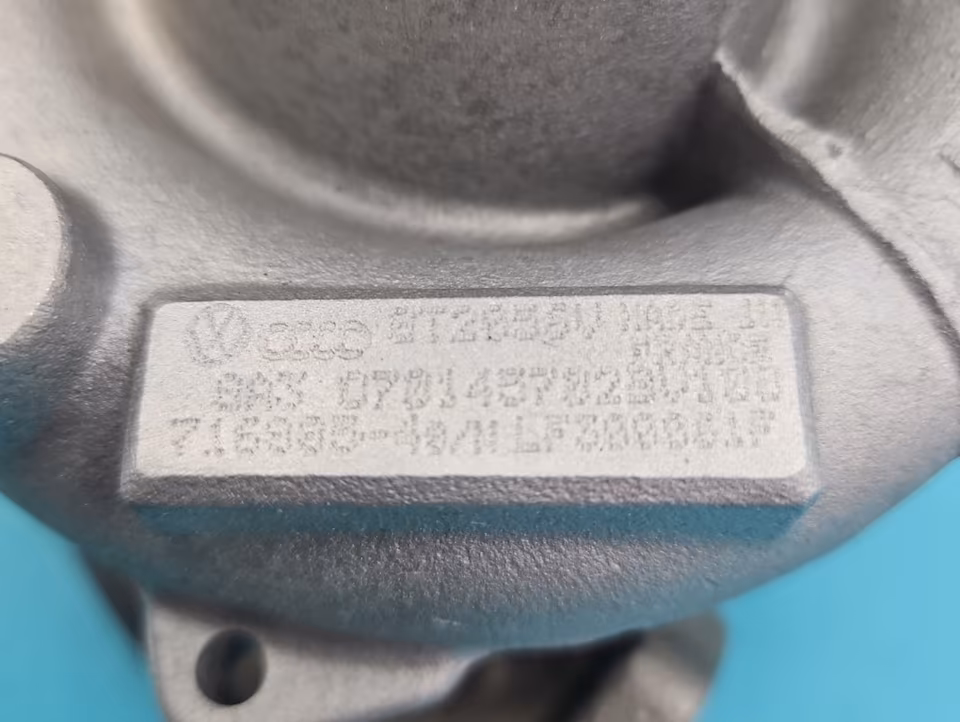 Überholter Turbolader VW TOUAREG I 7L 070145702B 2.5 TDI