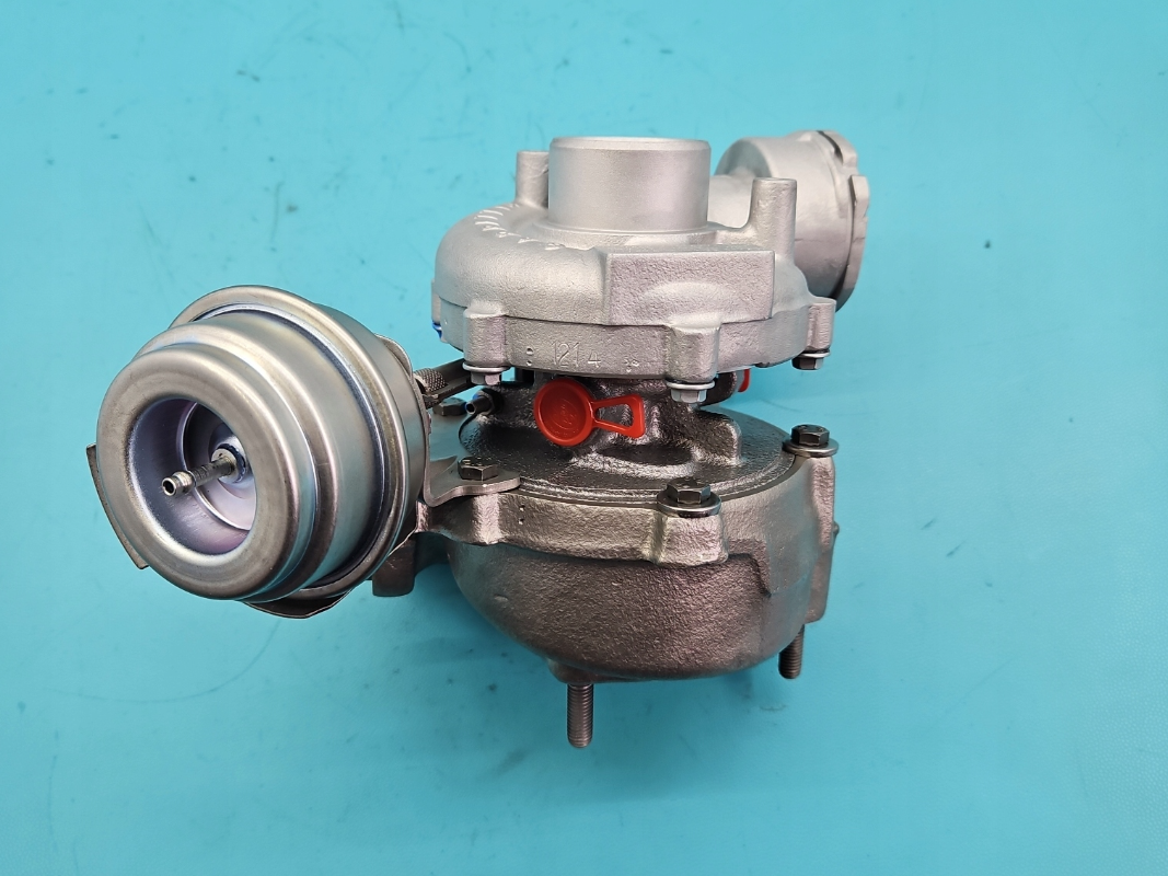 Überholter Turbolader AUDI A4 B7 038145702G 2.0 TDI