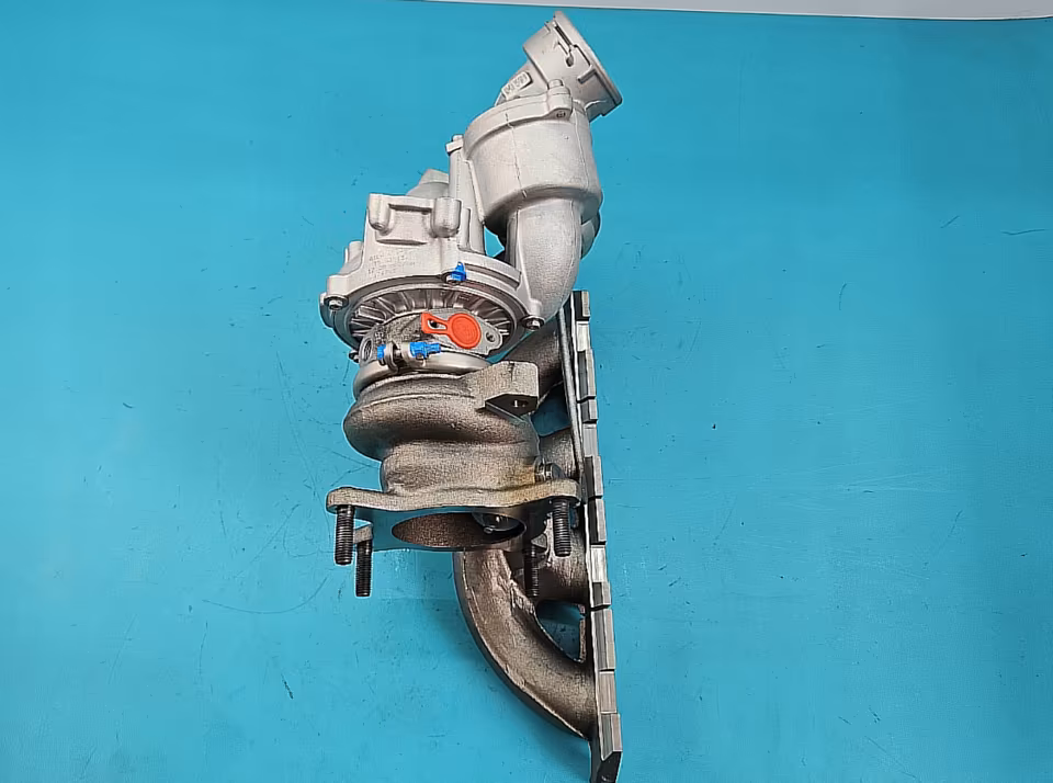 Überholter Turbolader VW PASSAT B7 06J145713K 2.0 TSI