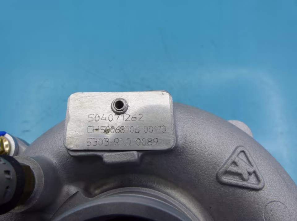 Überholter Turbolader IVECO DAILY 53039700089 504071262