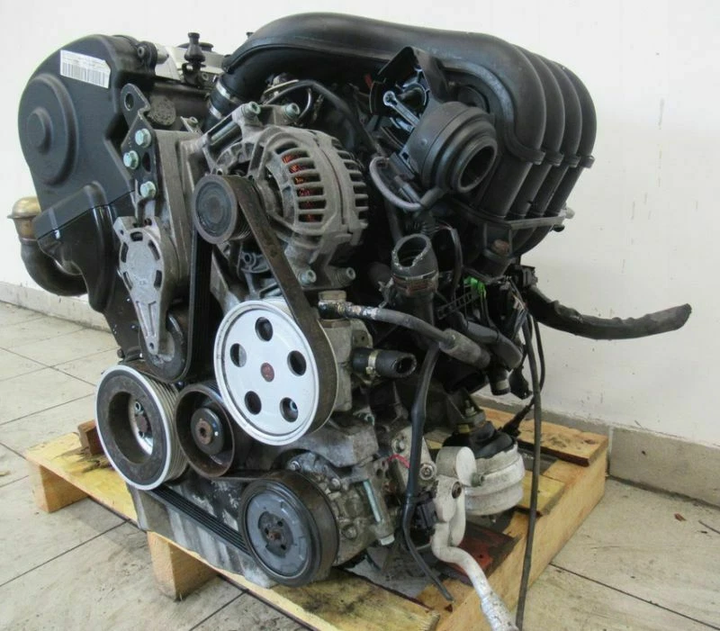 Audi 2.0 FSI AWA A4 Volkswagen Passat Seat Skoda