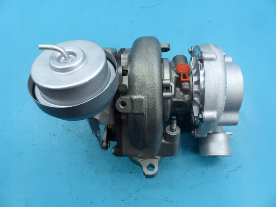 Überholter Turbolader TOYOTA AVENSIS III T27 VB24 2.2