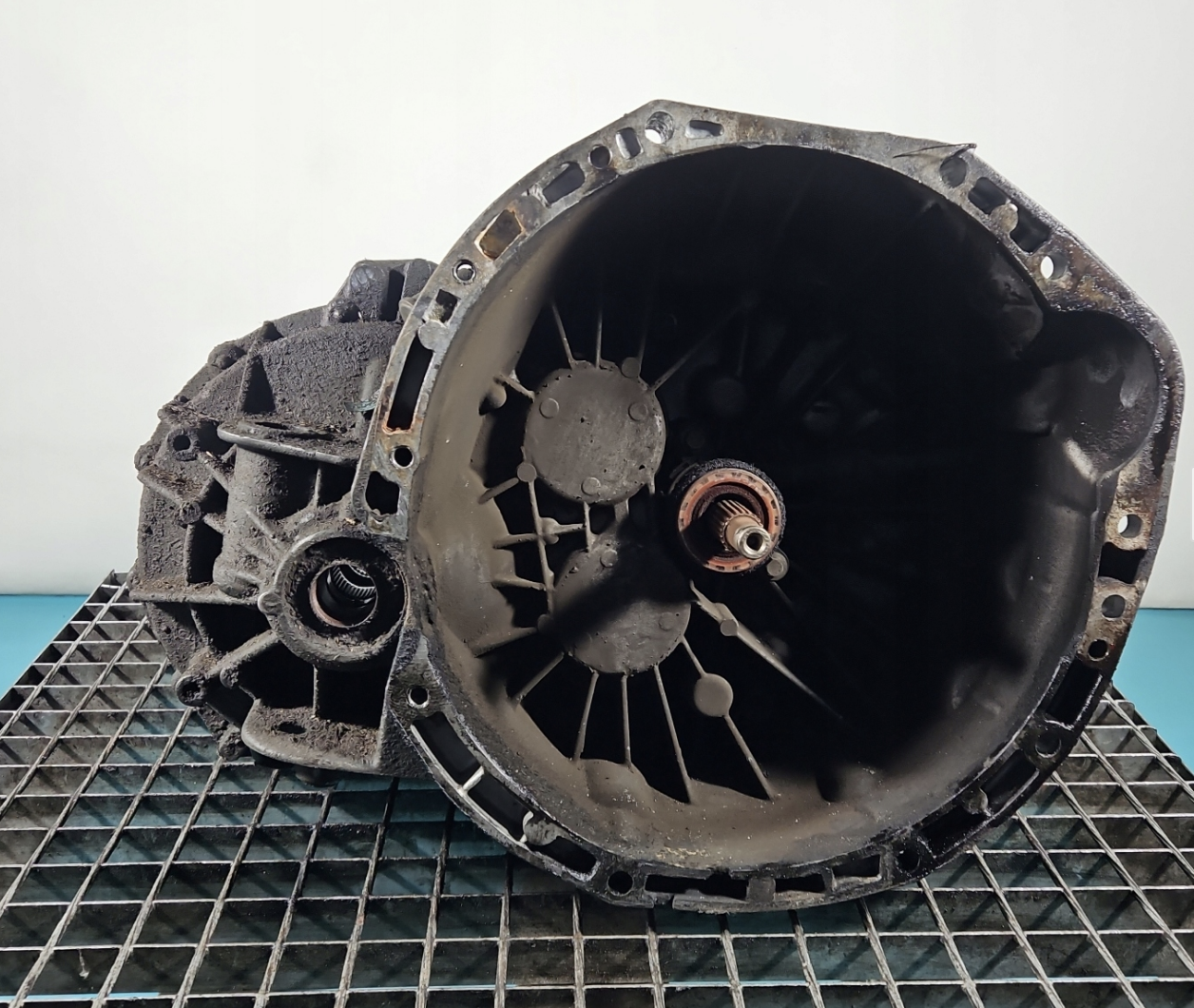 Getriebe PF6 024 PF6024 NISSAN PRIMASTAR 2.0 DCI
