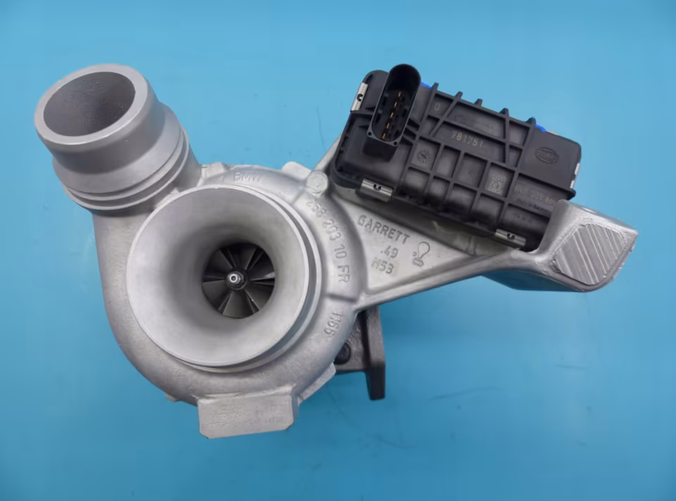 Überholter Turbolader BMW E87 767378-9 7810189C 7810189