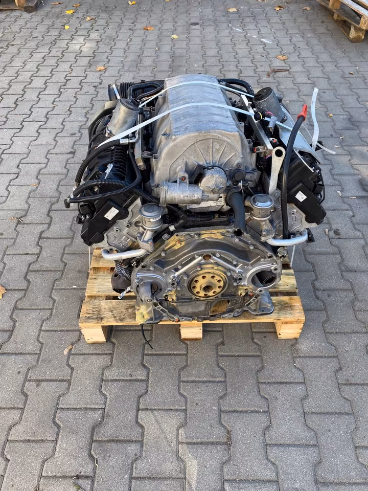 BMW 4.4i N62B44A BMW 7 E65 E66 X5 E53 5 E60