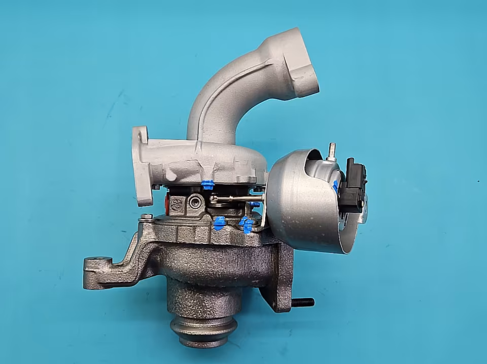 Überholter Turbolader CITROEN C4 II B7 9677062780 2.0 HDI