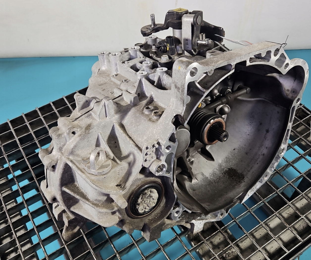 Getriebe HYUNDAI ELANTRA VII 1.6 ZE41NU